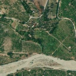 Satellite imagery of Castello dei Carafa, IT