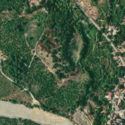 Satellite imagery of Castello dei Carafa, IT