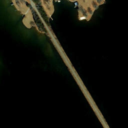 Satellite imagery of Browns Point, US