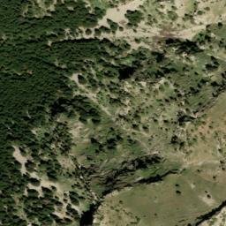 Satellite imagery of Treís Gynaíkes, GR