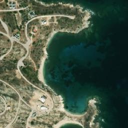 Satellite imagery of Ákra Paximádhi, GR