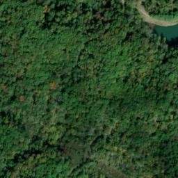 Satellite imagery of Pine Ridge, US