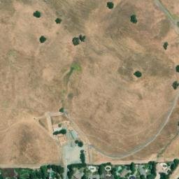 Satellite imagery of Pine Ridge, US
