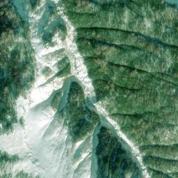 Satellite imagery of 飯豊山, JP