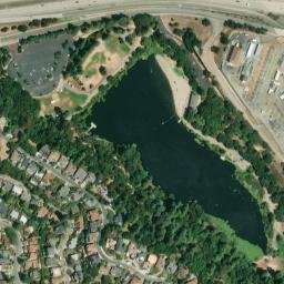 Satellite imagery of B 572 — NGS HT0179 — Oakland, US, US