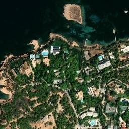 Satellite imagery of Kavoúri, GR
