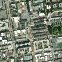 Satellite imagery of Alamo Square, US