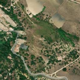 Satellite imagery of Castello di Sperlinga, IT
