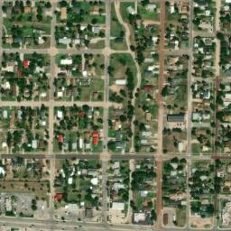 1102 W Spruce St Dodge City KS Satellite Map