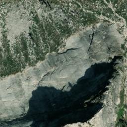 Satellite imagery of Cascade Cliffs, US