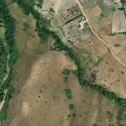 Satellite imagery of Castello di Calatamauro, IT