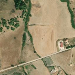 Satellite imagery of Castello di Calatamauro, IT