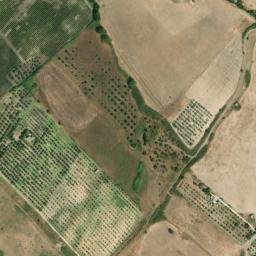 Satellite imagery of Castello di Calatamauro, IT