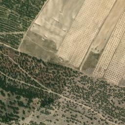 Satellite imagery of Cerro Torres de la Umbría, ES