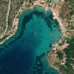 Satellite imagery of Ákra Pétra tou Samsón, GR