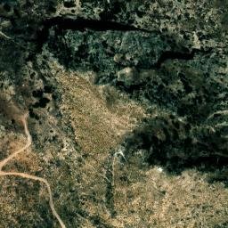 Satellite imagery of Peña Cambrón, ES