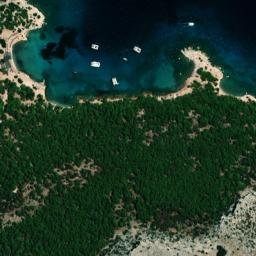 Satellite imagery of Ákra Manólis, GR