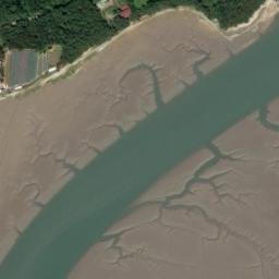 Satellite imagery of Geombaekbawi, KR