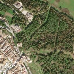 Satellite imagery of Castello dei Luna, IT