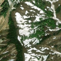 Satellite imagery of 鍋倉山, JP