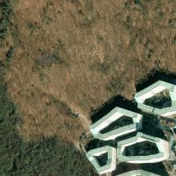Satellite imagery of cairn, JP