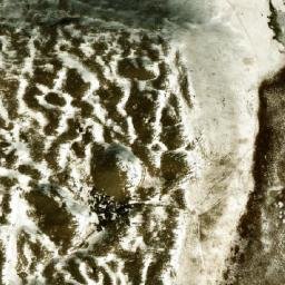 Satellite imagery of Kōh-e Komakh Būlūn, AF