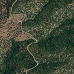 Satellite imagery of Ráchi Baroutospiliás, GR