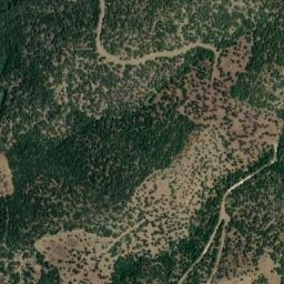 Satellite imagery of Ráchi Baroutospiliás, GR
