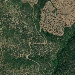 Satellite imagery of Ráchi Baroutospiliás, GR