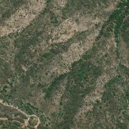 Satellite imagery of Cerro de Enmedio, ES