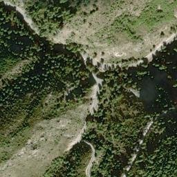 Satellite imagery of Cerro de la Venta, ES