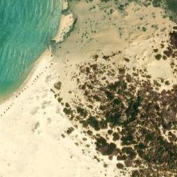 Satellite imagery of Ragoubet el Golea, TN
