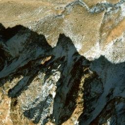Satellite imagery of Piute Crags, US