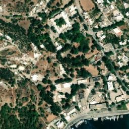 Satellite imagery of Ákra Vrákhos, GR