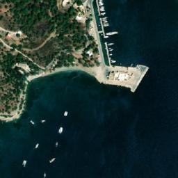Satellite imagery of Ákra Vrákhos, GR