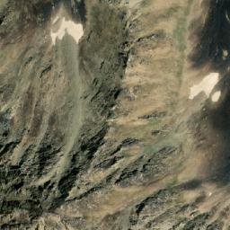 Satellite imagery of Kōh-e Yakhchiw Darah, AF