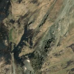Satellite imagery of Kōh-e Yakhchiw Darah, AF