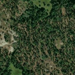 Satellite imagery of Pine Ridge, US
