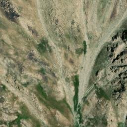 Satellite imagery of Kōh-e Yakhchiw Darah, AF