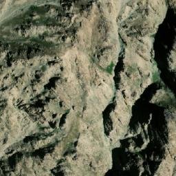 Satellite imagery of Kōh-e Yakhchiw Darah, AF