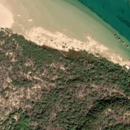 Satellite imagery of Ragoubet es Sefsaf, TN