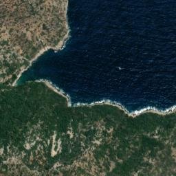 Satellite imagery of cairn, GR