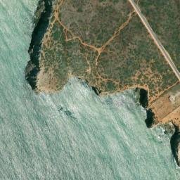 Satellite imagery of Ponta Garcia, PT