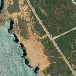 Satellite imagery of Ponta Garcia, PT