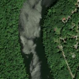 Satellite imagery of Pond Ridge, US