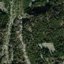 Satellite imagery of Slide Bluffs, US
