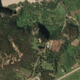 Satellite imagery of Akbet Taroua, DZ