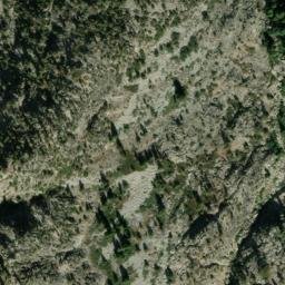 Satellite imagery of Slide Bluffs, US