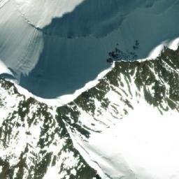 Satellite imagery of Qalandar Ūwīn, AF