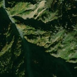 Satellite imagery of 雨飾山, JP